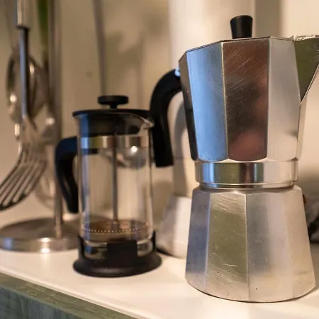 Deusto. Piso + Wifi Internet T. V. Y Garaje דירה