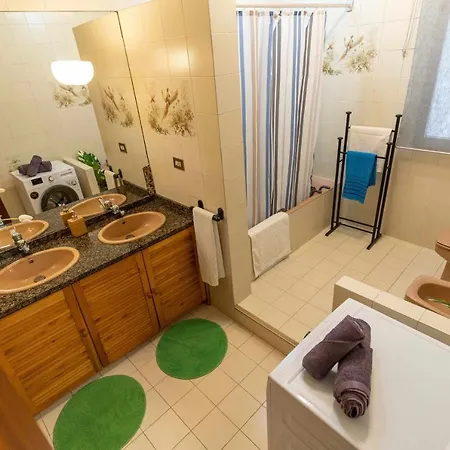 Deusto Piso Wifi Internet T V Y Garaje Apartman