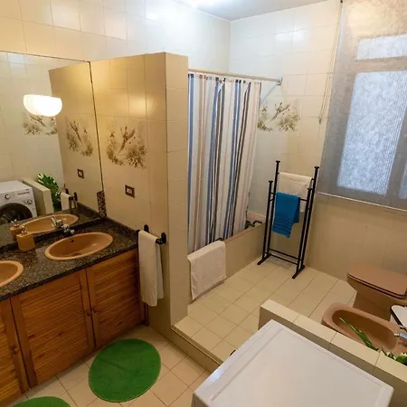 Deusto Piso Wifi Internet T V Y Garaje Bilbao